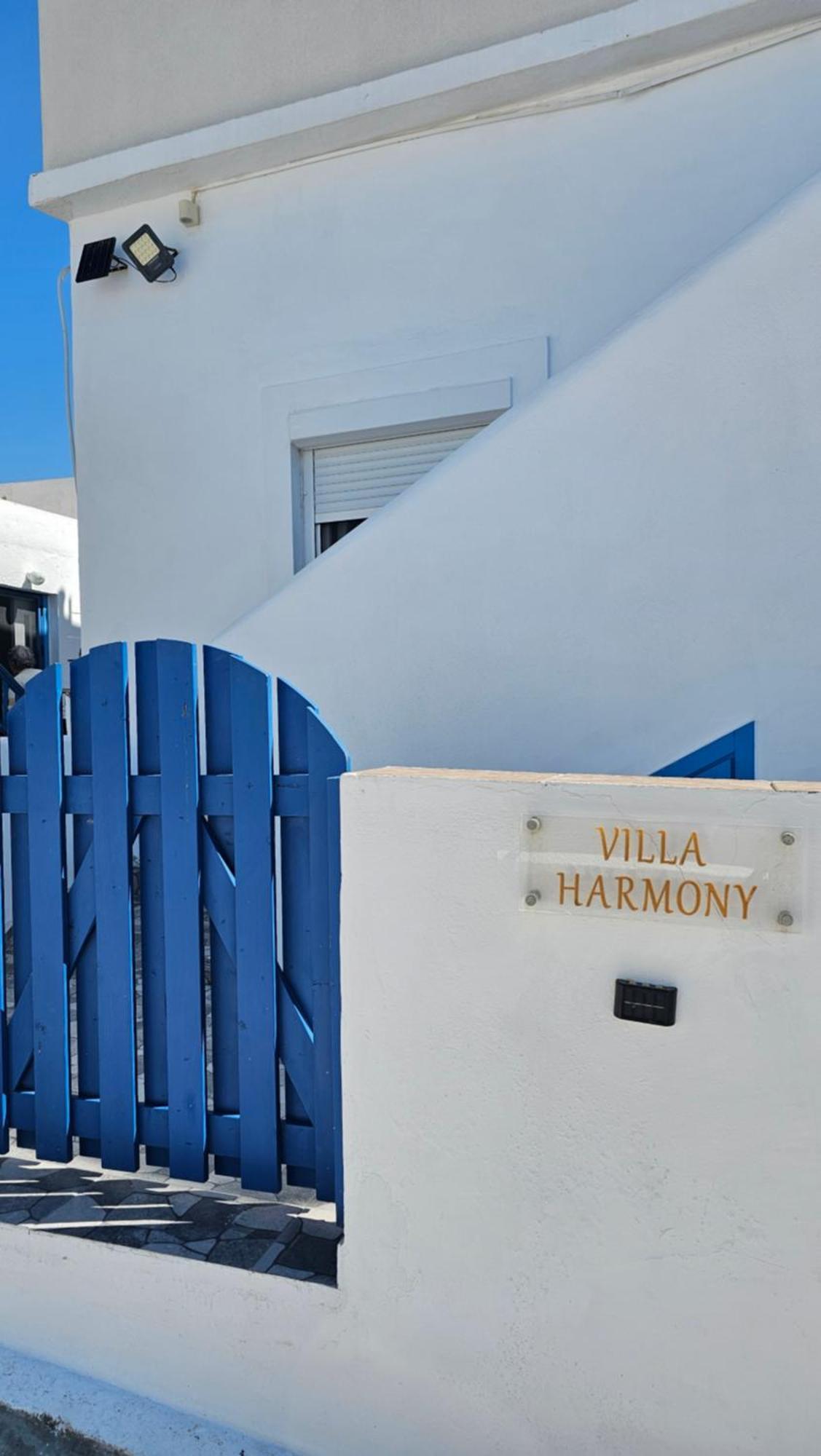 Harmony Villa Milos Pollonia Bagian luar foto
