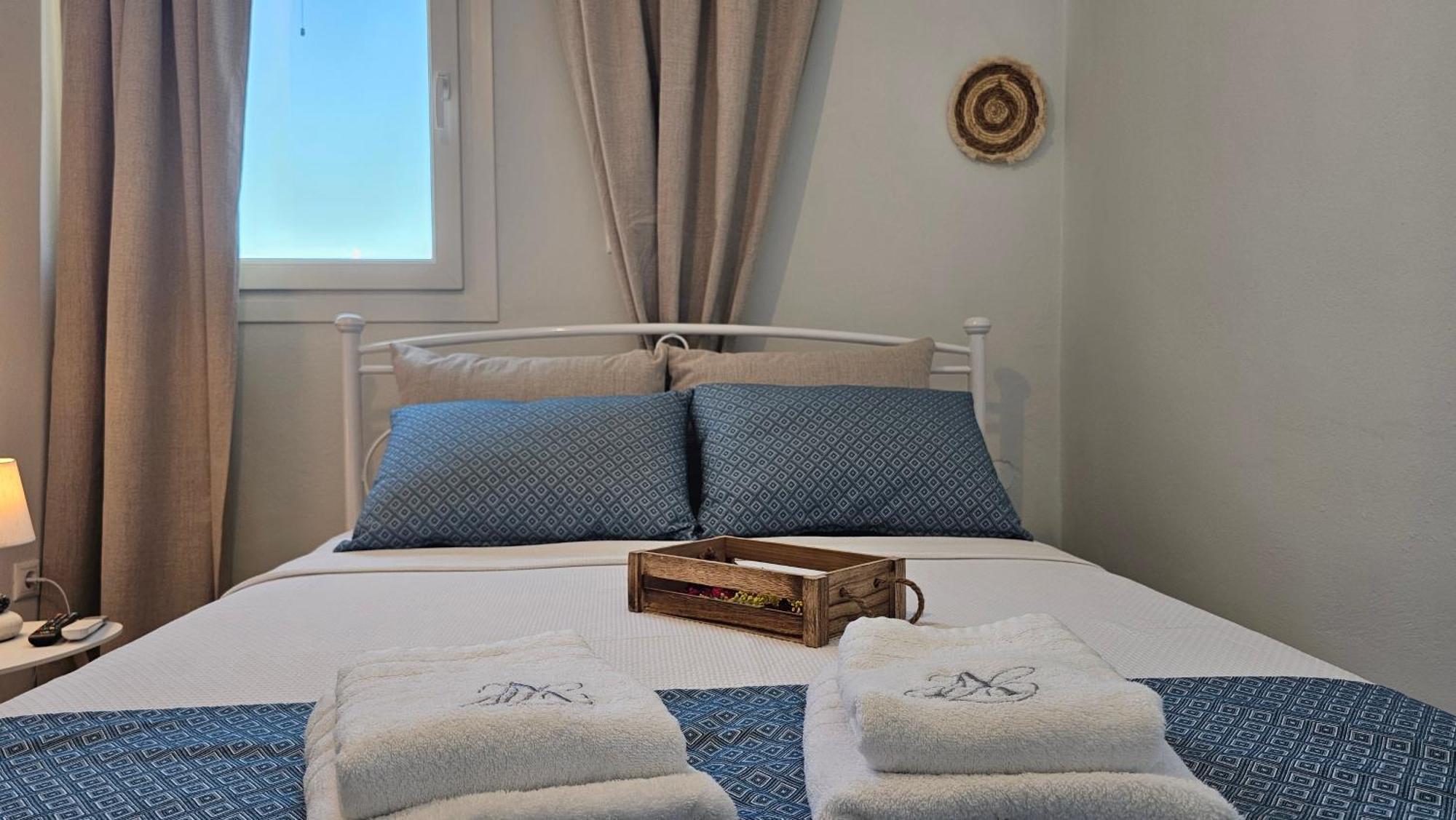 Harmony Villa Milos Pollonia Bagian luar foto